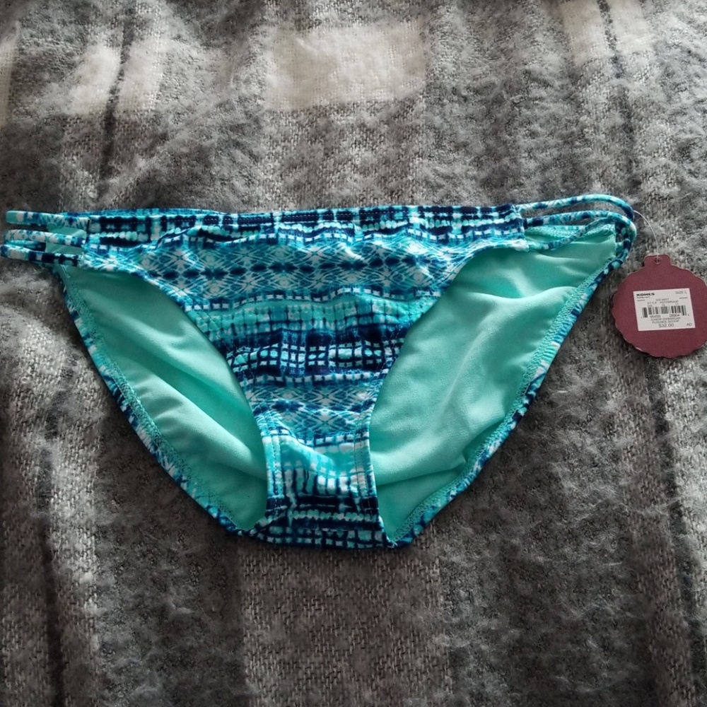 Brand new bikini bottoms